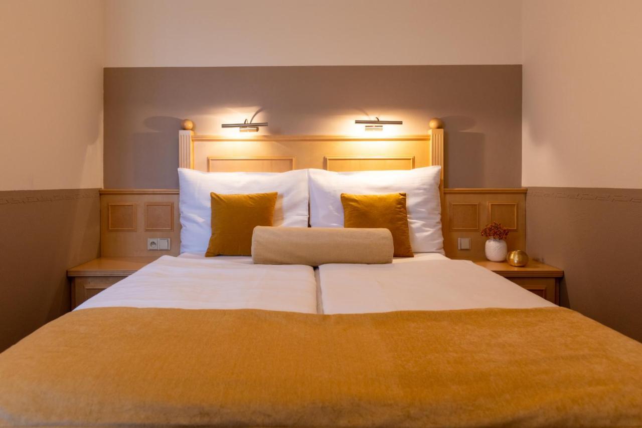 Hotel Abacie & Wellness Valašské Meziříčí Buitenkant foto