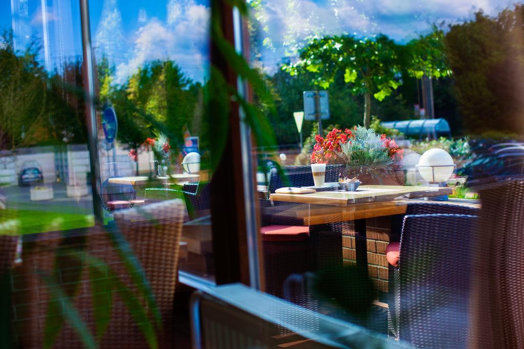 Hotel Abacie & Wellness Valašské Meziříčí Buitenkant foto